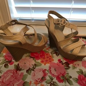 BCBG wedges